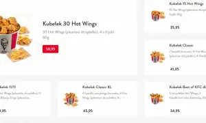 Kubełek 30 Hot Wings z 4 porcjami frytek kosztuje 58,95 zł. Na ekranie widać też inne zestawy, np. Kubełek 15 Hot Wings za 35,95 zł.