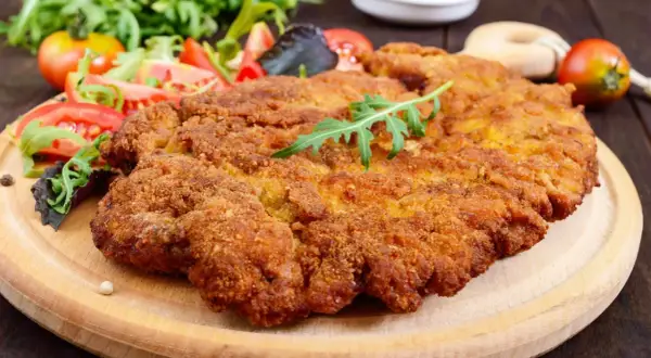 Jak podgrzać kotlety schabowe na patelni, by nie straciły smaku