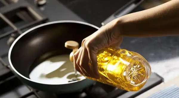 Ile stopni ma olej na patelni? Poznaj idealną temperaturę do smażenia