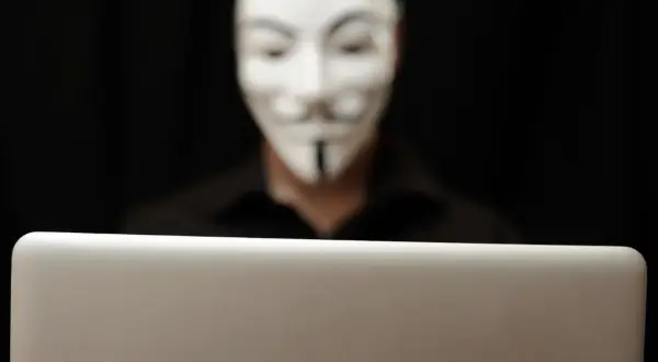 Czy możliwa jest całkowicie anonimowa rozrywka online?